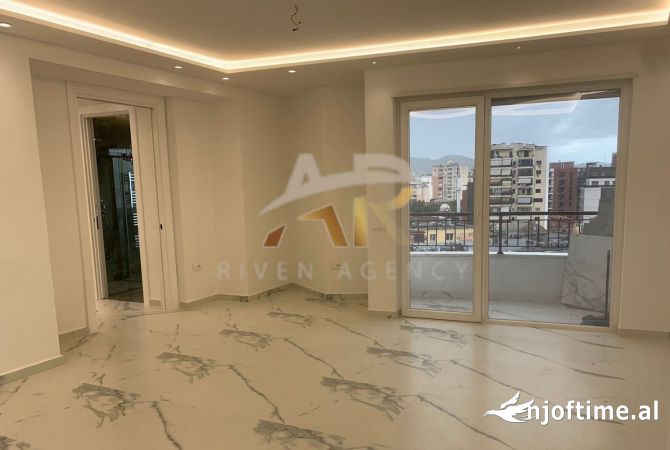 Casa in affitto 2+1 a Tirana - 1,000 Euro