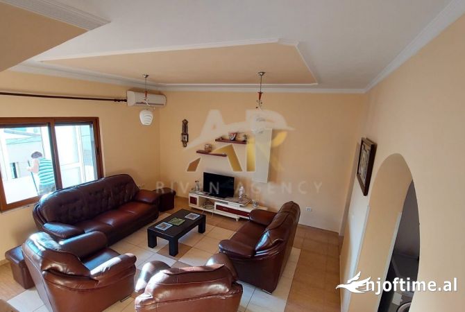 Shtepi me qera 3+1 ne Tirane - 450 Euro