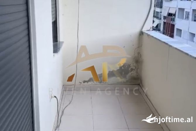 Shtepi me qera 1+1 ne Tirane - 35,000 Leke