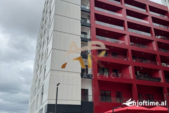 Ambient biznesi me qera 3+1 ne Tirane - 800 Euro