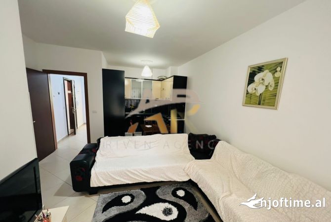 Shtepi me qera 1+1 ne Tirane - 400 Euro