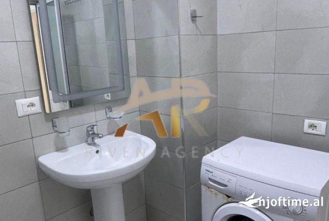 Shtepi me qera Apartament ne Tirane, 1+1, Mobilimi E mobiluar, Pagesa 400  Euro.