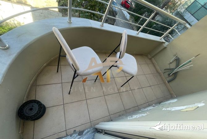 Shtepi me qera Apartament ne Tirane, 1+1, Mobilimi E mobiluar, Pagesa 43,000  Leke.