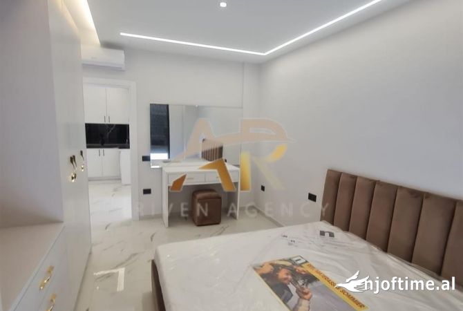 Shtepi me qera Apartament ne Tirane, 1+1, Mobilimi E mobiluar, Pagesa 600  Euro.