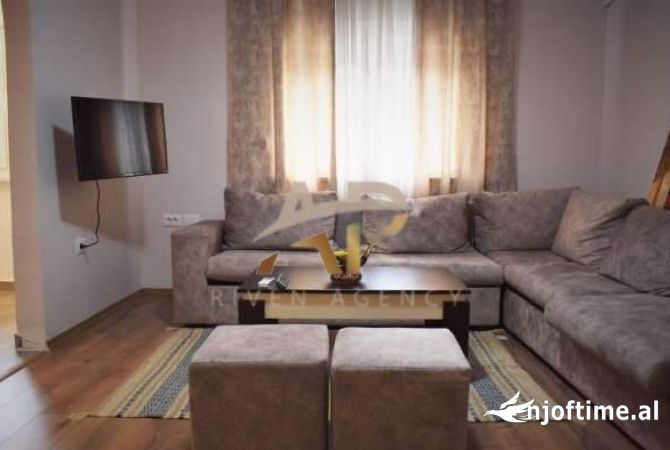 Shtepi me qera 2+1 ne Tirane - 600 Euro