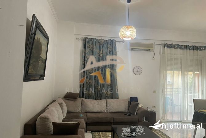 Shtepi me qera 2+1 ne Tirane - 50,000 Leke