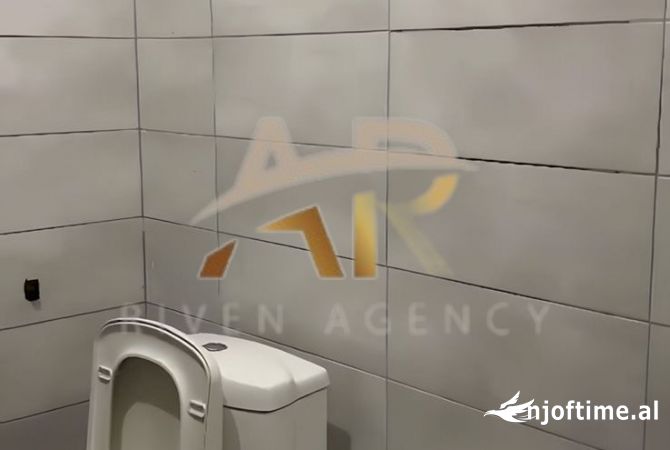 Shtepi me qera Apartament ne Tirane, 2+1, Mobilimi E mobiluar, Pagesa 400  Euro.