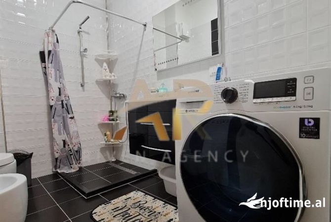 Shtepi me qera Apartament ne Tirane, 1+1, Mobilimi E mobiluar, Pagesa 650  Euro.