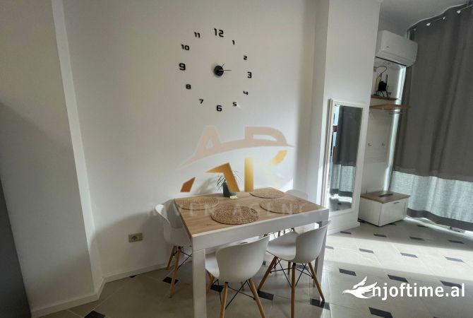 Shtepi me qera 1+1 ne Tirane - 60,000 Leke