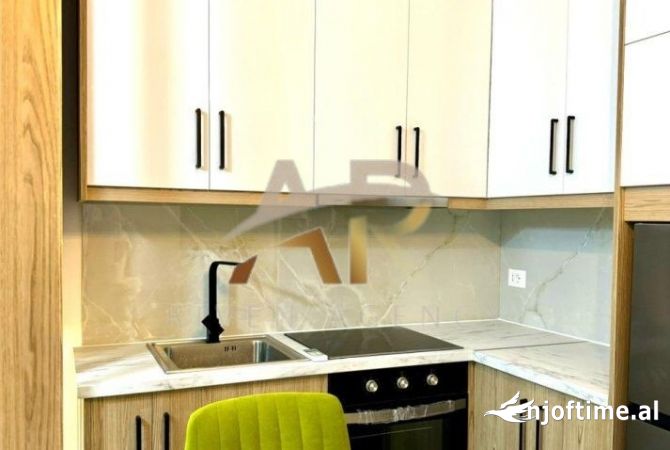 Shtepi me qera Garsoniere ne Tirane - 500 Euro