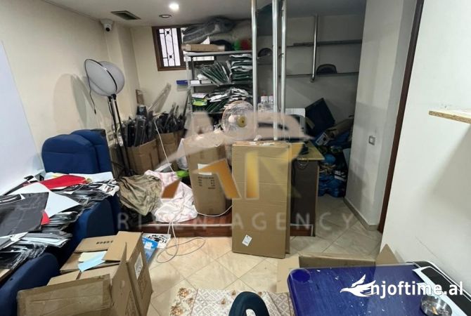 Ambient biznesi me qera 1+1 ne Tirane - 350 Euro