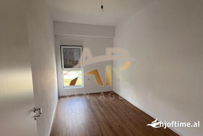 Shtepi ne shitje 2+1 ne Tirane - 13,500,000 Leke