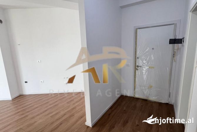Apartment for sale in Tirana 2+1, Emty