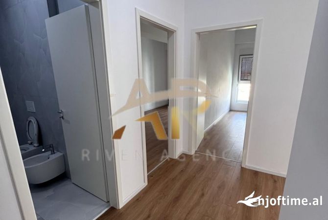 Apartment for sale in Tirana 2+1, Emty