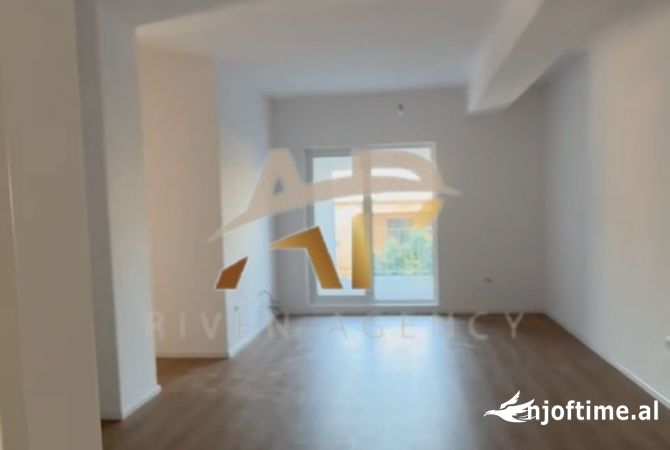 Shtepi ne shitje 3+1 ne Tirane - 15,500,000 Leke