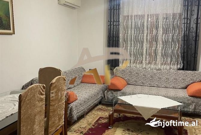 Shtepi me qera 2+1 ne Tirane - 400 Euro