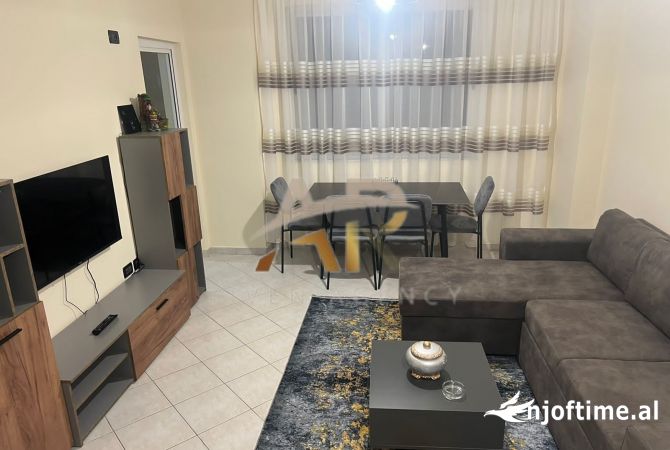 Shtepi me qera 1+1 ne Tirane - 47,000 Leke