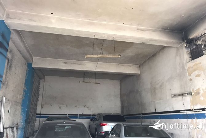 Jepet me qera Ambjent Biznesi ne Kombinat