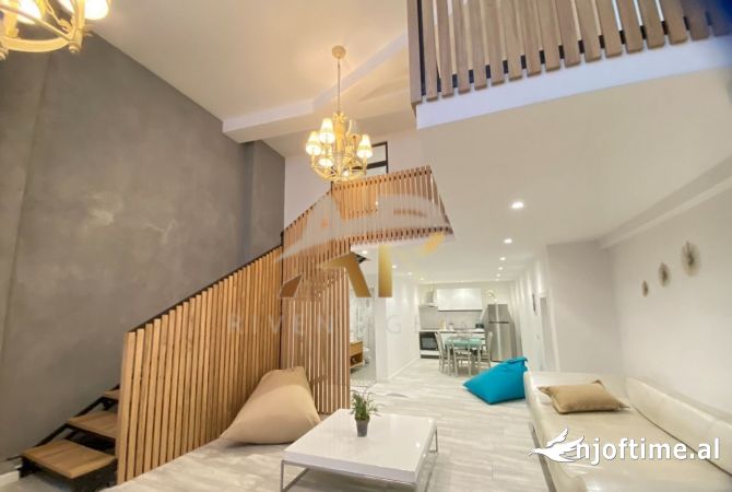 Shtepi me qera 2+1 ne Tirane - 1,200 Euro