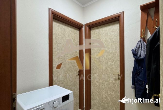 Shtepi me qera Apartament ne Tirane, 1+1, Mobilimi E mobiluar, Pagesa 65,000  Leke.