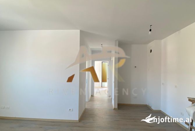 Jepet me qera apartament 2+1 i pershtatshem per zyre, tek residenca Future Home, Astir