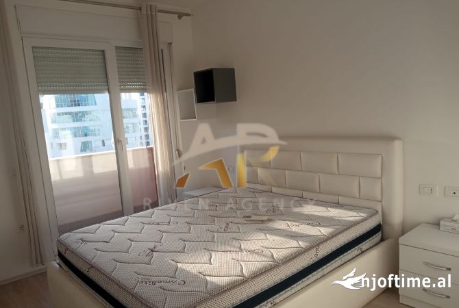 Shtepi me qera 2+1 ne Tirane - 600 Euro