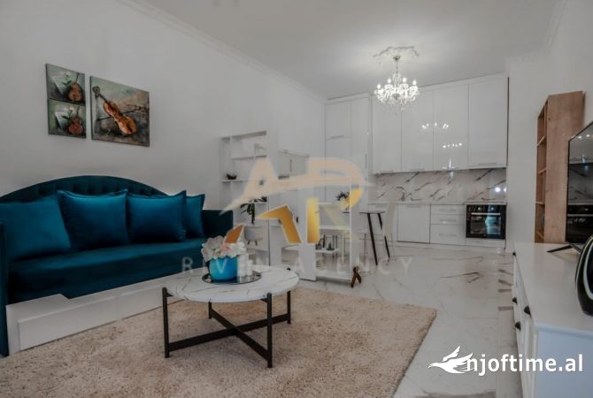 Shtepi me qera 1+1 ne Tirane - 800 Euro