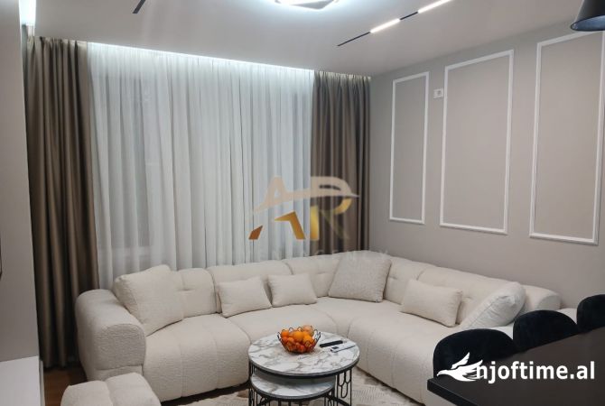 Shtepi me qera 2+1 ne Tirane - 750 Euro