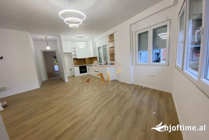Shtepi me qera 2+1 ne Tirane - 500 Euro