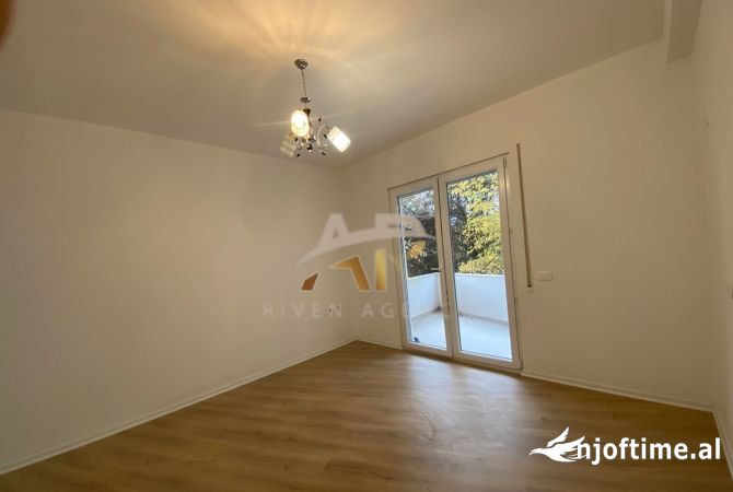 Shtepi me qera 2+1 ne Tirane - 500 Euro