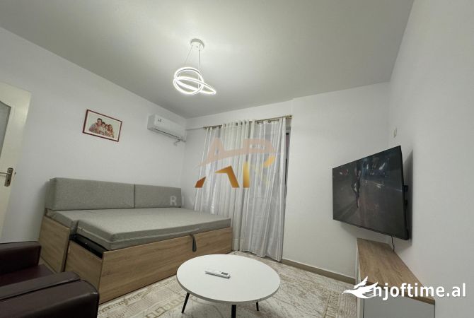 Shtepi me qera 2+1 ne Tirane - 48,000 Leke