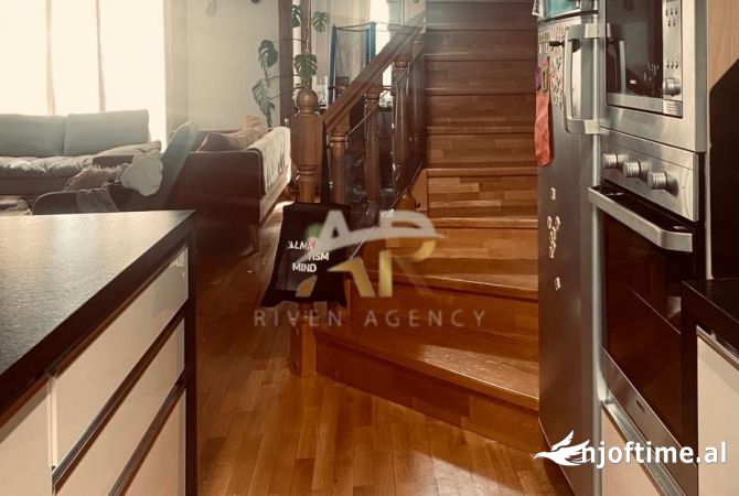 Shtepi me qera 4+1 ne Tirane - 1,200 Euro