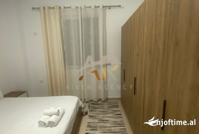 Shtepi me qera 1+1 ne Tirane - 50,000 Leke