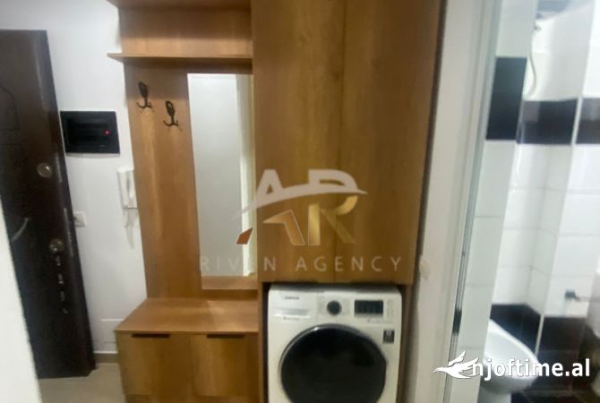 Shtepi me qera Apartament ne Tirane, 1+1, Mobilimi E mobiluar, Pagesa 50,000  Leke.