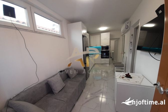 Shtepi me qera 2+1 ne Tirane - 550 Euro