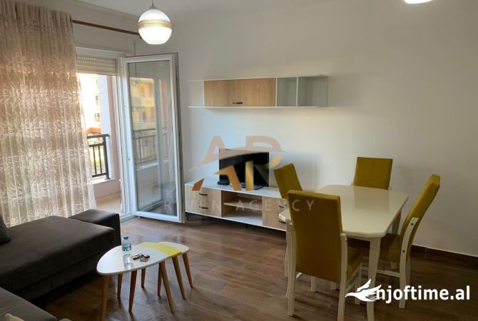Shtepi me qera 1+1 ne Tirane - 500 Euro