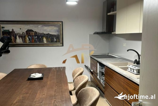 Shtepi me qera 2+1 ne Tirane - 600 Euro