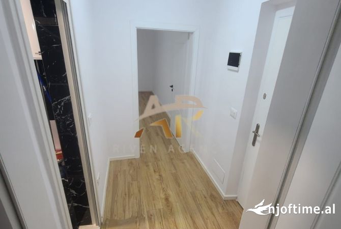 Apartment for sale in Tirana 1+1, Furnished