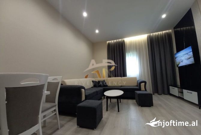 Shtepi me qera 1+1 ne Tirane - 530 Euro