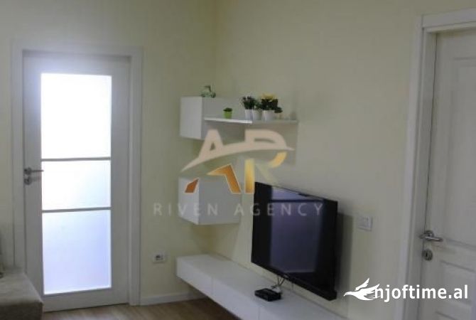 Shtepi me qera 2+1 ne Tirane - 600 Euro