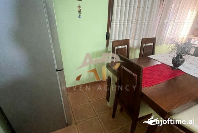 Shtepi me qera 2+1 ne Tirane - 50,000 Leke