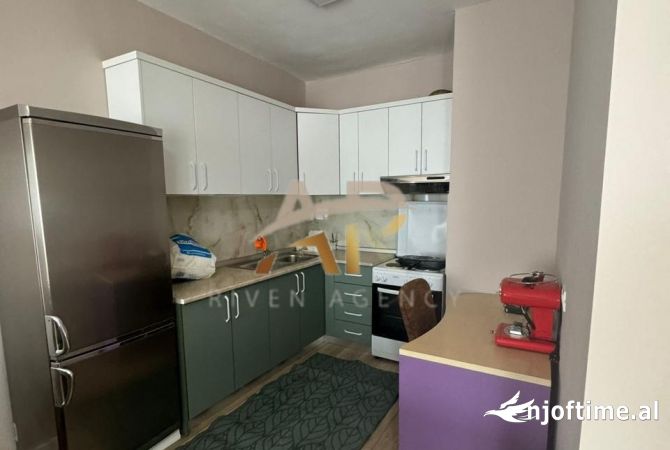 Shtepi me qera 2+1 ne Tirane - 500 Euro