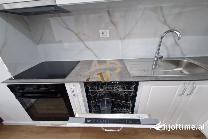 Shtepi me qera 2+1 ne Tirane - 550 Euro