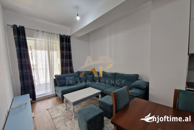 Shtepi me qera 2+1 ne Tirane - 550 Euro