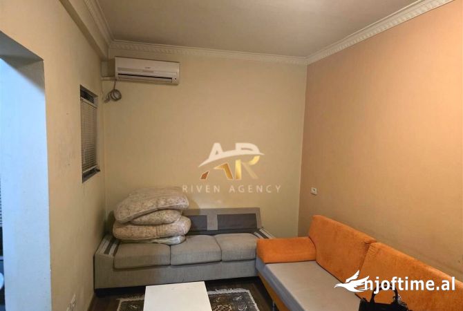 Shtepi me qera 1+1 ne Tirane - 40,000 Leke
