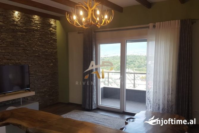 Shtepi me qera Apartament ne Tirane, 2+1, Mobilimi E mobiluar, Pagesa 680  Euro.