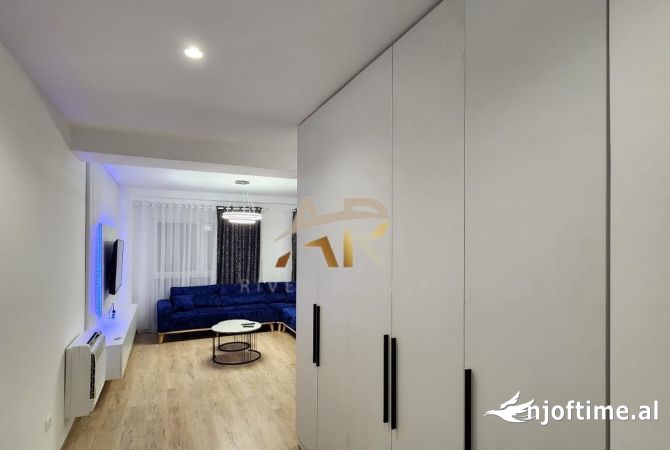Shtepi me qera Apartament ne Tirane, 2+1, Mobilimi E mobiluar, Pagesa 1,500  Euro.