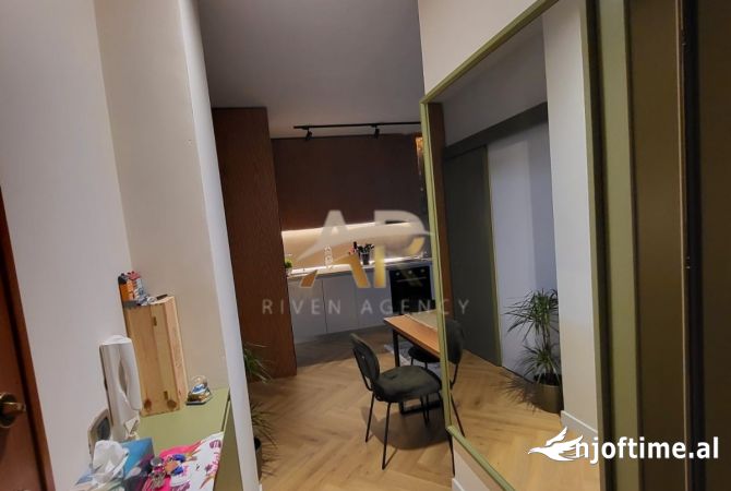 Shtepi me qera 1+1 ne Tirane - 50,000 Leke