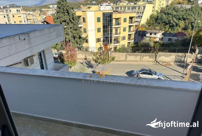 Shtepi me qera Apartament ne Tirane, 2+1, Mobilimi E mobiluar, Pagesa 35,000  Leke.