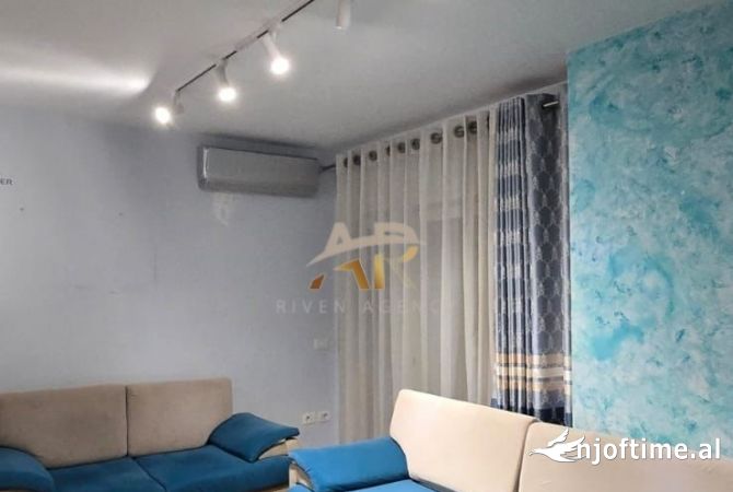 Shtepi me qera 2+1 ne Tirane - 700 Euro